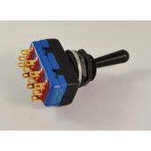 Tuimelschakelaar 4 polig om - aan/aan - Apem 12166DK - soldeerogen